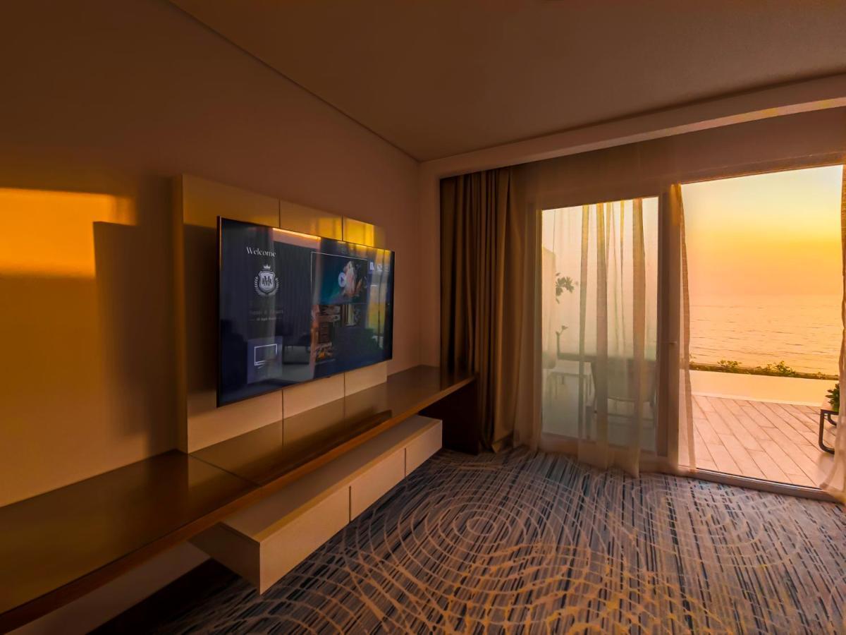 Royal M Al Aqah Beach Resort By Gewan Esterno foto A room at the hotel