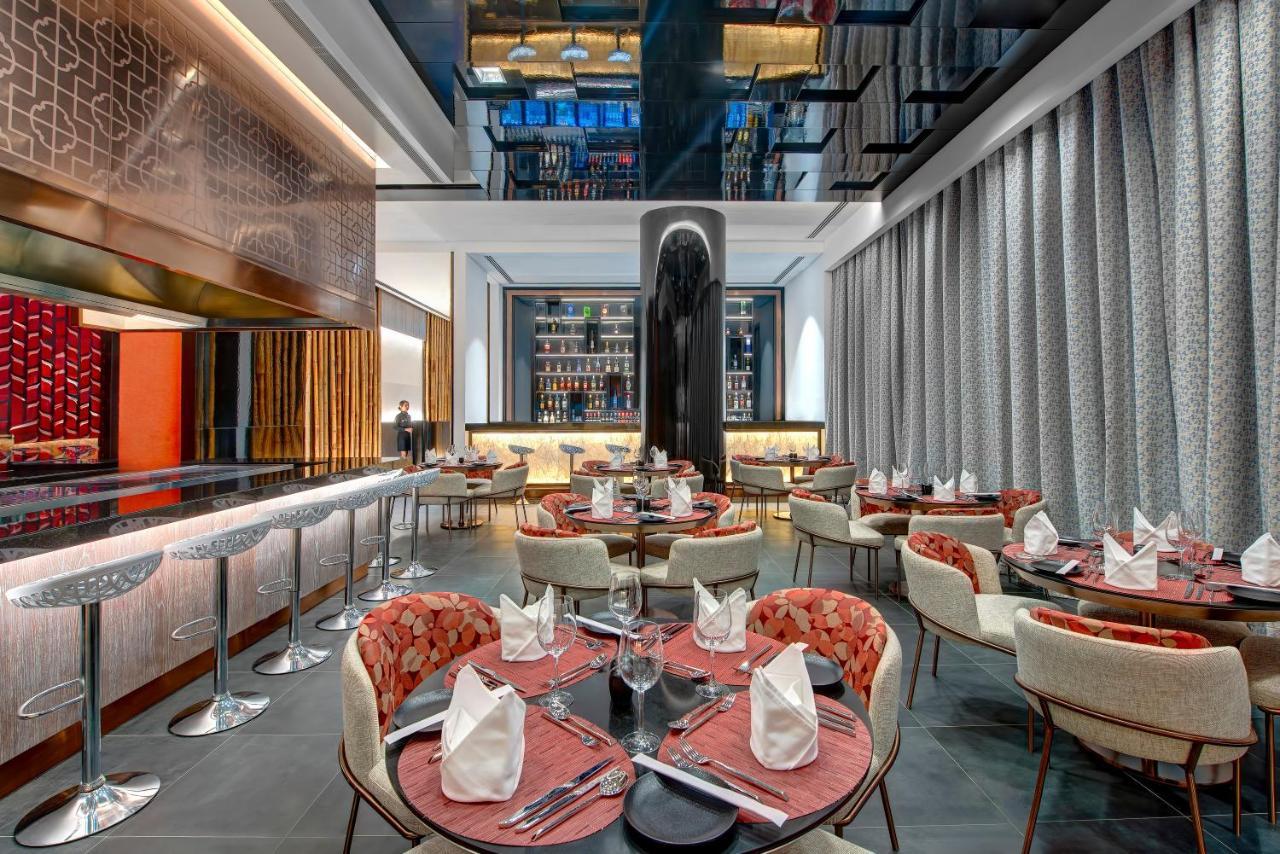 Royal M Al Aqah Beach Resort By Gewan Esterno foto The interior of the restaurant